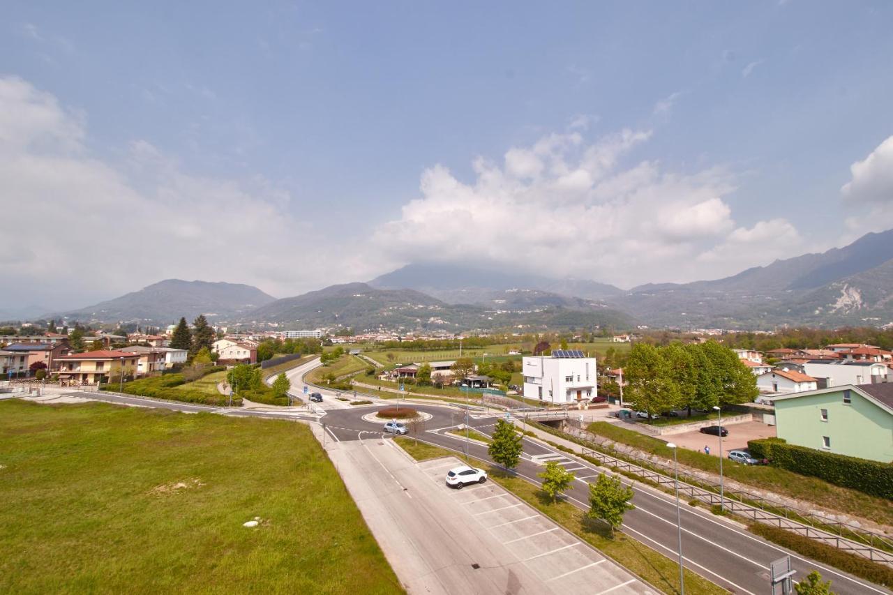 Piazza Lira Schio Residence Eksteriør bilde